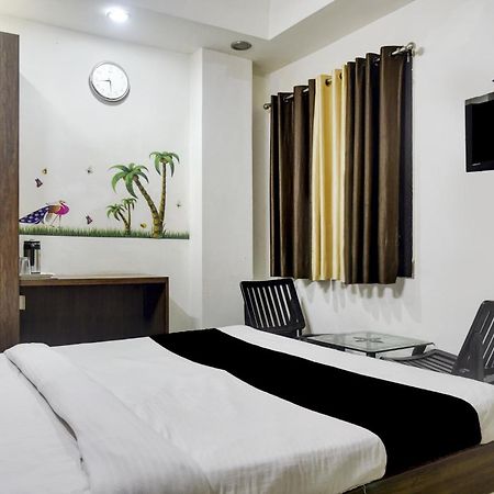 Hotel O Aditya Palace Bhopal Exterior photo