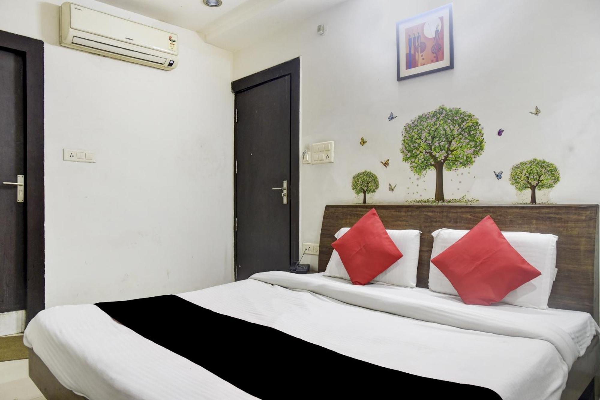 Hotel O Aditya Palace Bhopal Exterior photo