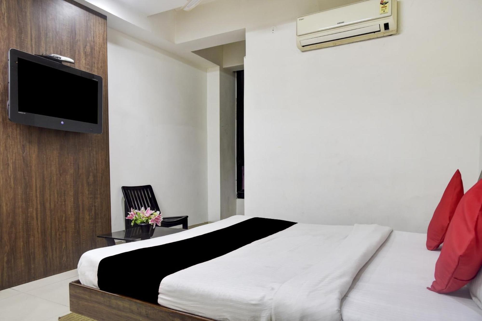 Hotel O Aditya Palace Bhopal Exterior photo
