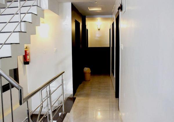 Hotel O Aditya Palace Bhopal Exterior photo
